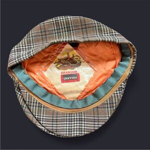 VTG Shandon Trevira Newsboy Cap Hat Plaid Wool
